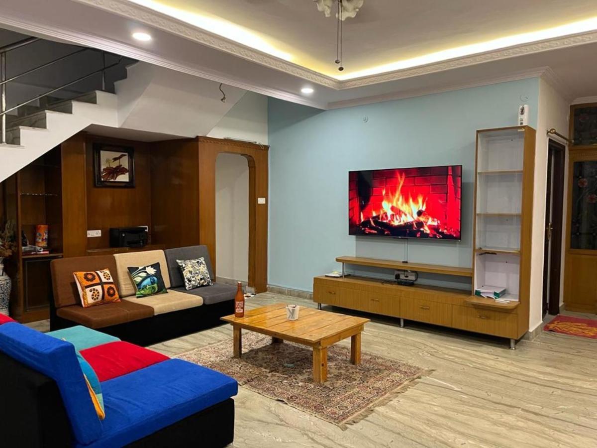Hostel Bonjour Travellers Hyderabad